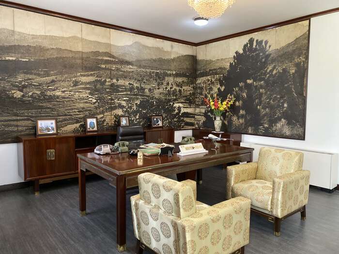 An office in the Independence Palace