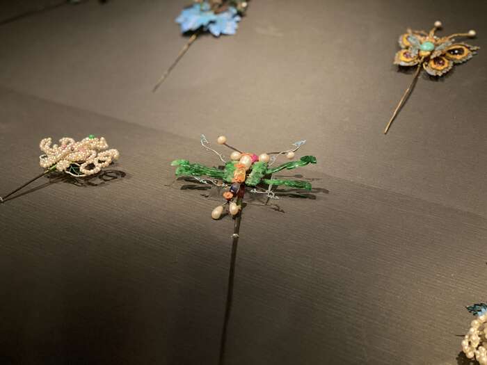 Delicate jewelled hairpins